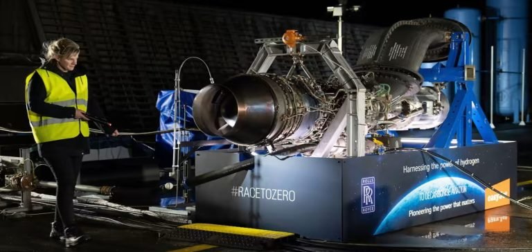 Rolls Royce’tan hidrojenle çalışan uçak motoru