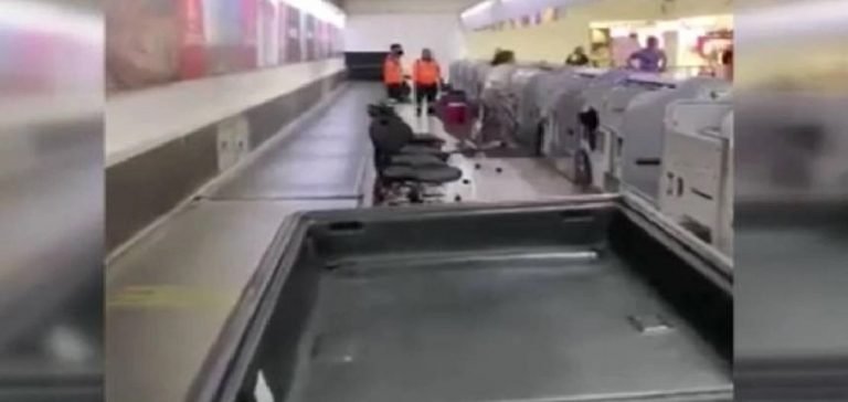 Meksika’da öfkeli yolcu havaalanını birbirine kattı