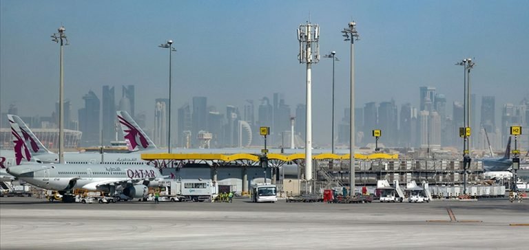 Dünya kupasına hazırlanan Katar başkentteki havalimanın yolcu kapasitesini genişletti