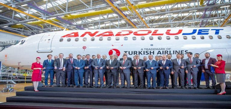 AnadoluJet 60’ıncı uçağı filosuna ekledi