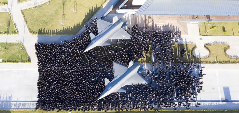 Bayraktar Kızılelma’nın ilk uçuşu Baykar’da kutlandı