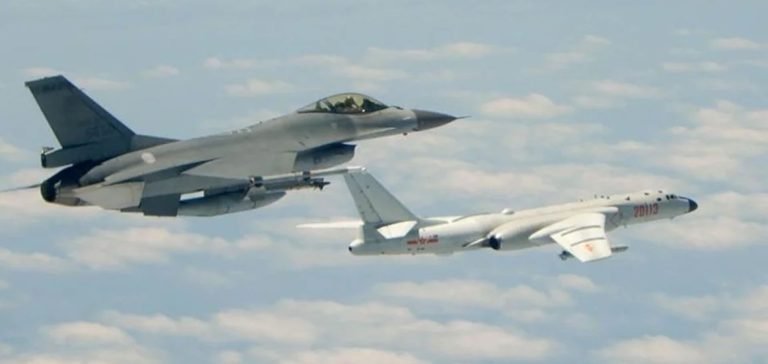 Tayvan, ada çevresinde Çin’e ait 71 hava aracı tespit edildiğini duyurdu