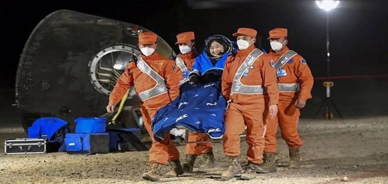 Çin’in uzay istasyonundaki taykonot ekibi Dünya’ya döndü