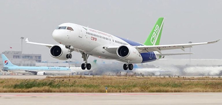 Çin’in yerli yolcu uçağı ‘C919’ üretim lisansı aldı