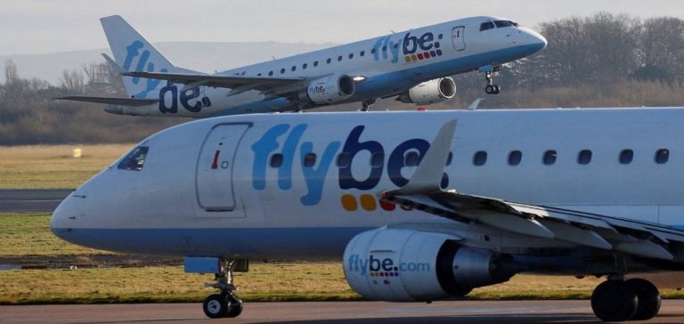 İngiliz havayolu firması Flybe uçuşları iptal etti