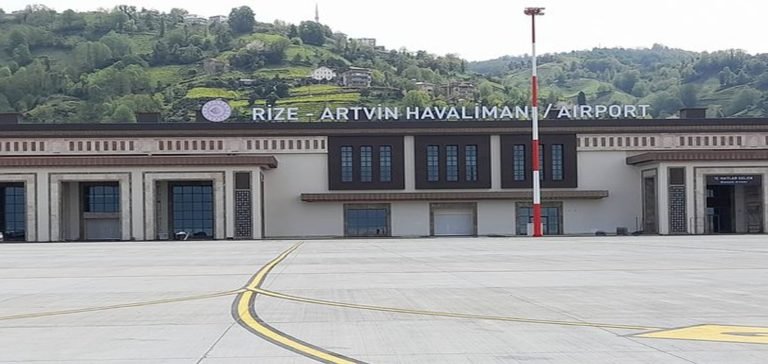 Rize-Artvin Havalimanı sertifikasını aldı