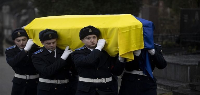 Ukrayna’da helikopter kazasında hayatını kaybedenler son yolculuğuna uğurlandı
