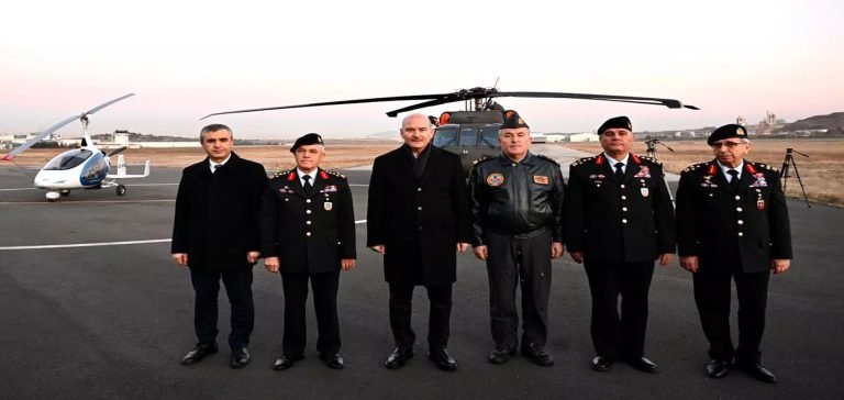Jandarma Genel Komutanlığı envanterine katılan Türkiye’nin yeni helikopteri T70 tanıtıldı