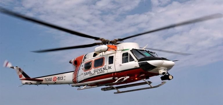 Sahil Güvenlik Komutanlığı helikopterleri deprem bölgesine 130 saat uçuş yaptı