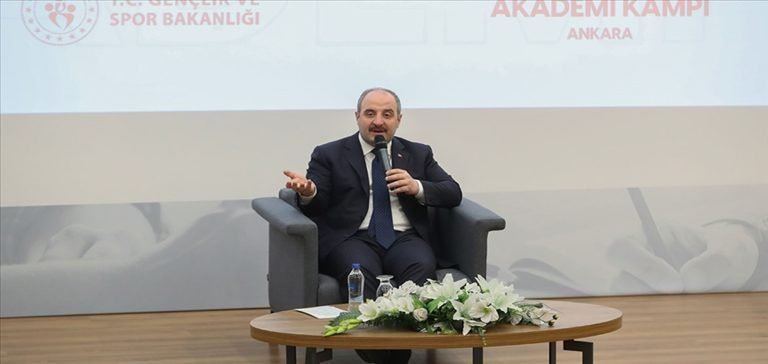 Sanayi ve Teknoloji Bakanı Varank: İHA ve SİHA’larımızı satın alabilmek için ülkeler sıraya girmiş durumda