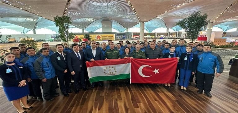 Tacikistan arama kurtarma ekibi İstanbul Havalimanı’ndan ülkesine uğurlandı