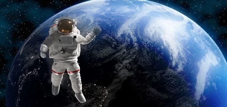 Rusya: Uzayda mahsur kalan astronotlar geri dönecek