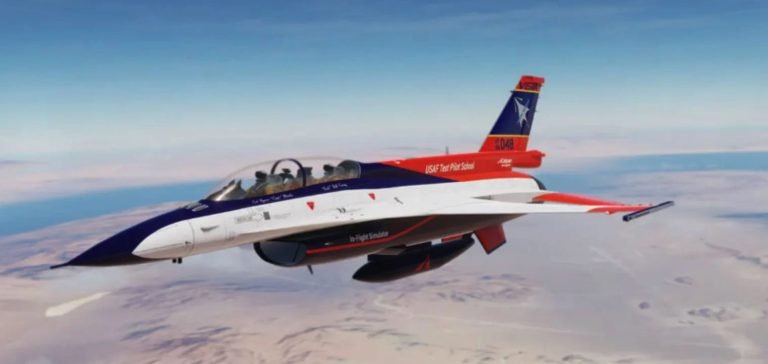 Yapay zeka F-16 savaş uçağını 17 saat uçurdu