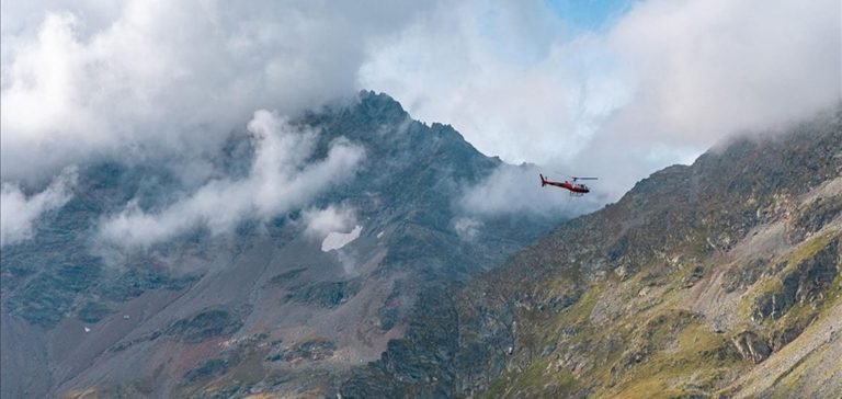 Filipinler’de 5 kişiyi taşıyan tıbbi helikopter kayboldu