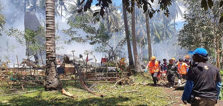 43 gün sonra bulunan uçaktaki 6 kişinin cesedine ulaşıldı