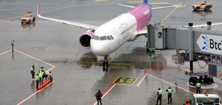 Wizz Air, İstanbul Havalimanı’na ilk uçuşunu gerçekleştirdi