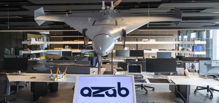 Türkiye’nin yeni kamikaze İHA’sı “Azab” geliyor