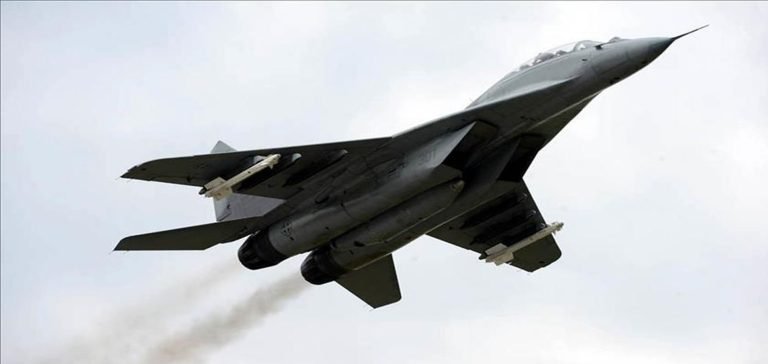 Polonya MiG-29 savaş uçaklarını kısa sürede Ukrayna’ya gönderebileceğini açıkladı