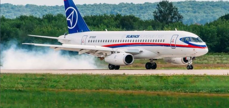 Rusya, Sukhoi Superjet 100 programından çekiliyor