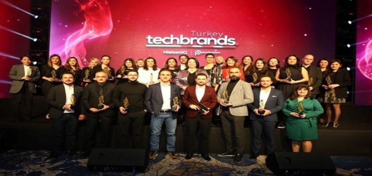 Sabiha Gökçen, havalimanı sektörünün en teknolojik markası seçildi