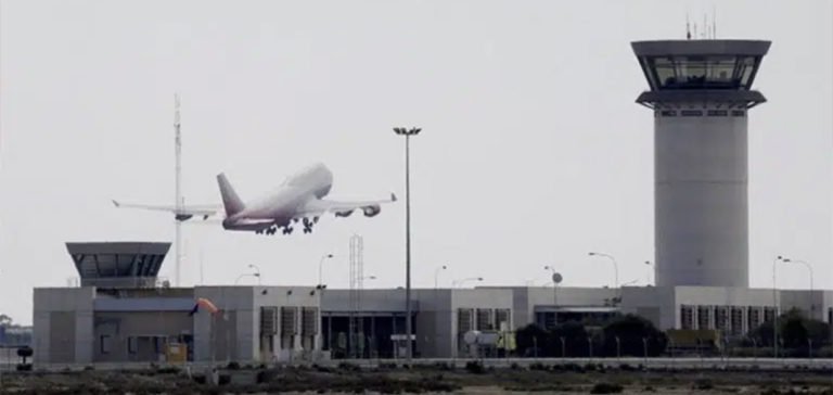 Larnaka Havaalanı’nda güvenlik açığı olduğu tespit edildi