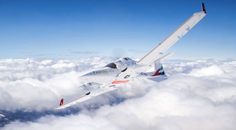Emirates, uçuş eğitim akademisi filosunu genişletiyor