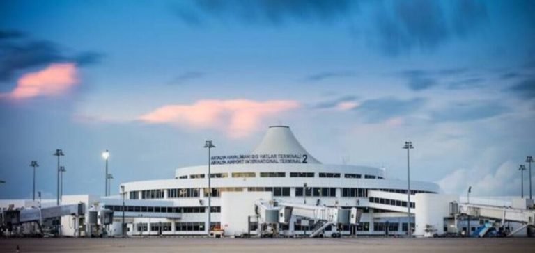 Antalya Havalimanı’ndan dış hatlar terminali için duyuru