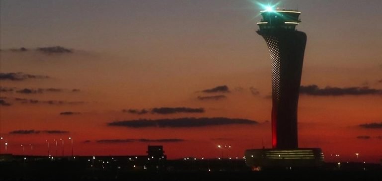 Havalimanlarından üç ayda 39 milyon yolcu uçtu