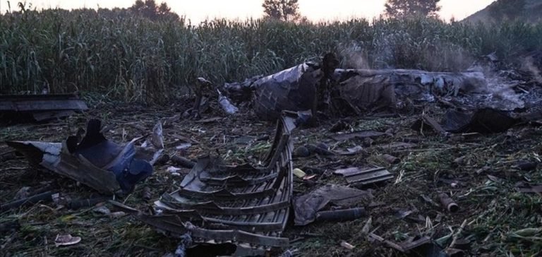 Rusya’da Ukrayna’ya ait hafif motorlu uçak düştü, pilot gözaltına alındı