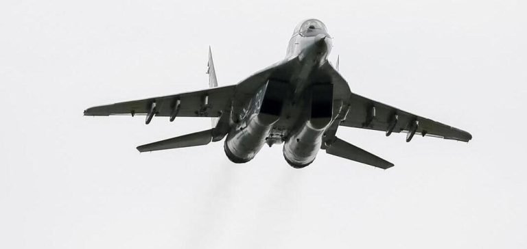 Sovyet yapımı “MİG-29” tipi jetlerin bir kısmı Ukrayna’ya teslim edildi