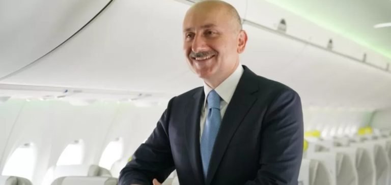 Havalimanlarında 4 ayda yaklaşık 55 milyon yolcu ağırlandı