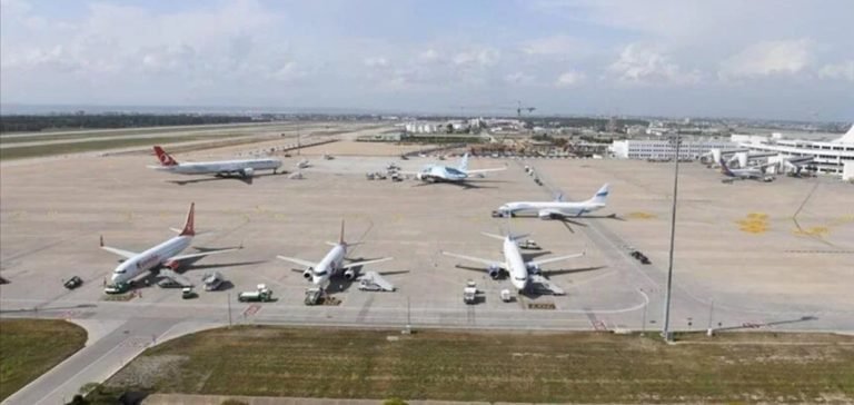 Antalya Havalimanı’nda yolcu kapasitesi 2 katına çıkarılıyor