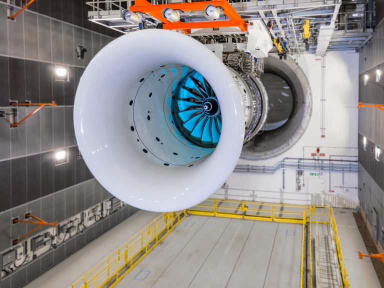 Rolls-Royce hidrojen araştırma projesinde elde ettiği başarıyla dünya endüstrisinde bir ilke imza attı