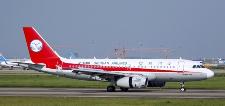 Çinli hava yolu şirketi İstanbul uçuşlarına yeniden başladı