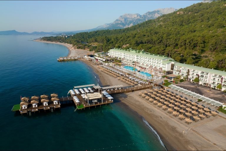 Corendon Turizm Grubu, Kemer’de Kapılarını Açmaya Hazırlanıyor