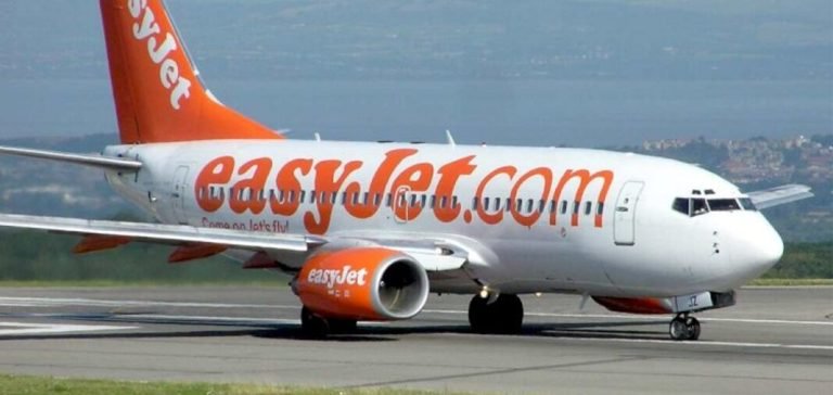 Easyjet İngiltere’de 1700 uçuşu iptal etme kararı aldı