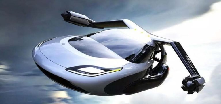 300.000 dolarlık uçan elektrikli otomobil için rekor ön sipariş geldiği açıklandı