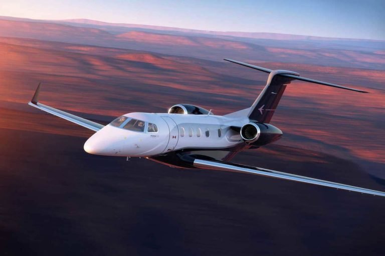 Embraer, Phenom 300E ve Praetor 600’yı LABACE 2023’te Sergileyecek