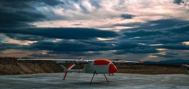 Türk savunma sanayisi 2 yeni İHA’yı göreve hazırlıyor