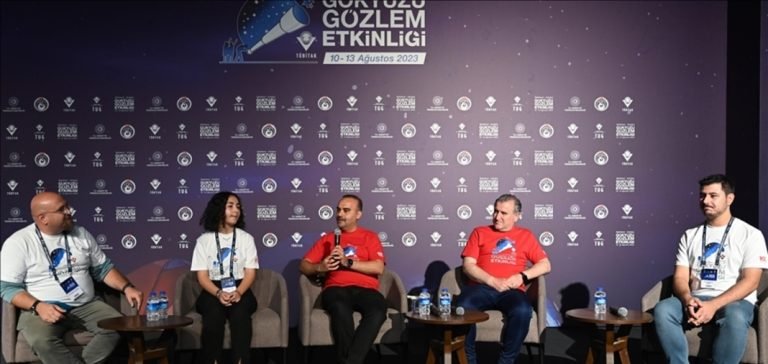 Sanayi ve Teknoloji Bakanı Fatih Kacır,: Ay’a kendi geliştirdiğimiz uzay aracıyla erişeceğiz