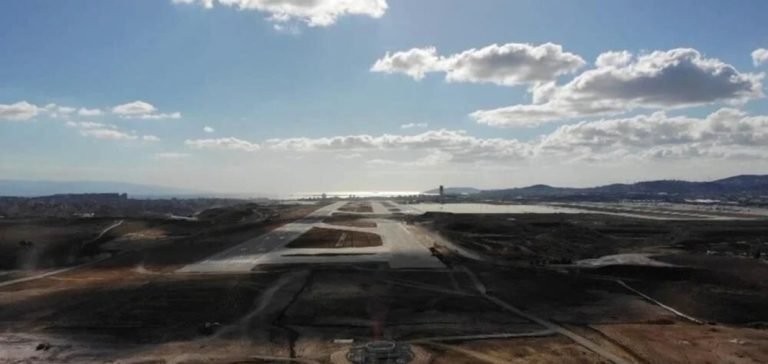 Sabiha Gökçen Havalimanı ikinci pist için gün sayıyıor