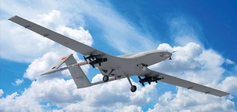 Türkiye İHA’larla “uçuşa” geçti