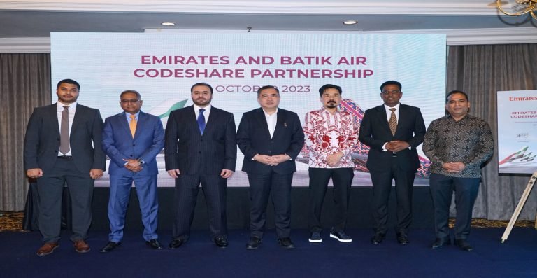 Emirates ve Batik Air iş birliğini geliştirerek daha fazla seyahat seçeneği sunuyor