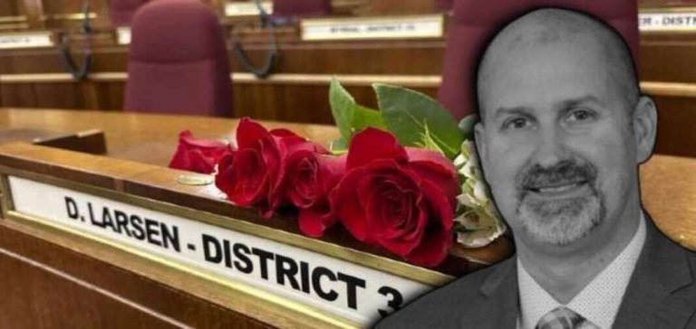 ABD’li senatör ve ailesi uçak kazasında hayatını kaybetti