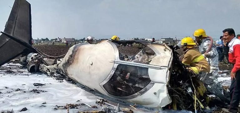 Meksika’da hava ambulansının düşmesi sonucu 4 kişi öldü