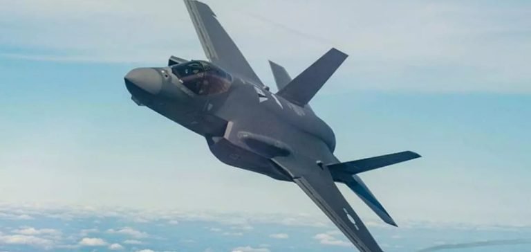 Kuş çarpması yüzünden bir F-35 savaş uçağı emekli edildi