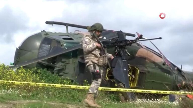Milli Savunma Bakanlığı’ndan Açıklama: İzmir Çiğli’deki Helikopter Kazası İnceleme Altında