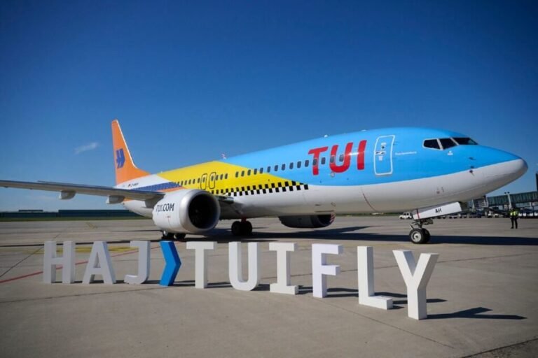 TUI fly, 50 Yıllık Tarihini Özel Bir Uçak Tasarımıyla Onurlandırıyor