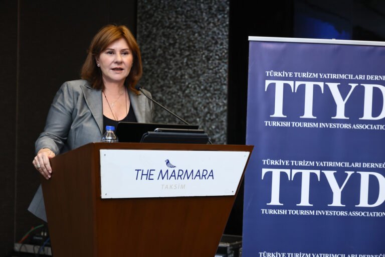 Türkiye, turizmde dünyanın ilk dört destinasyonundan biri konumunda