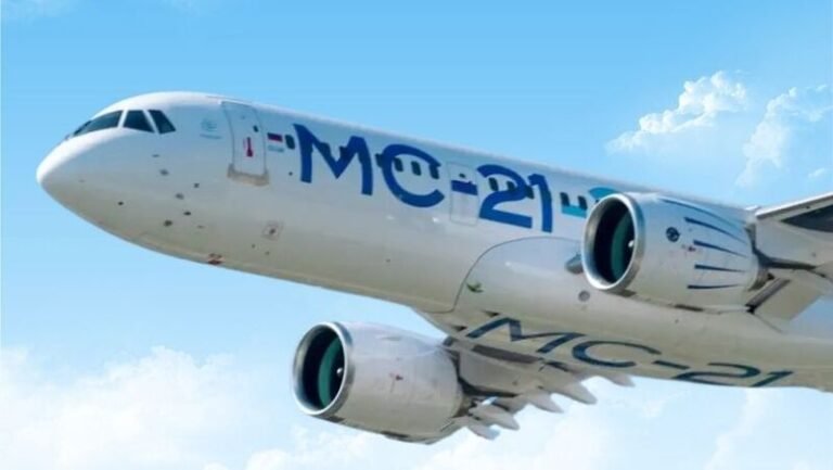 Rusya’nın Yeni Yolcu Uçağı MC-21’in Seri Üretimi 2026’ya Kaldı